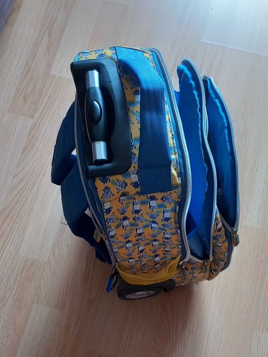 A escola recomeça, Mochila Trolley Minions
