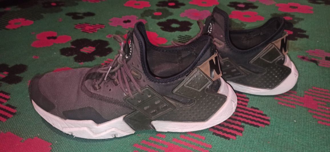 Nike huarache 42 на донос