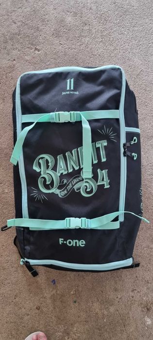 Vários Kites para venda,final de temporada !