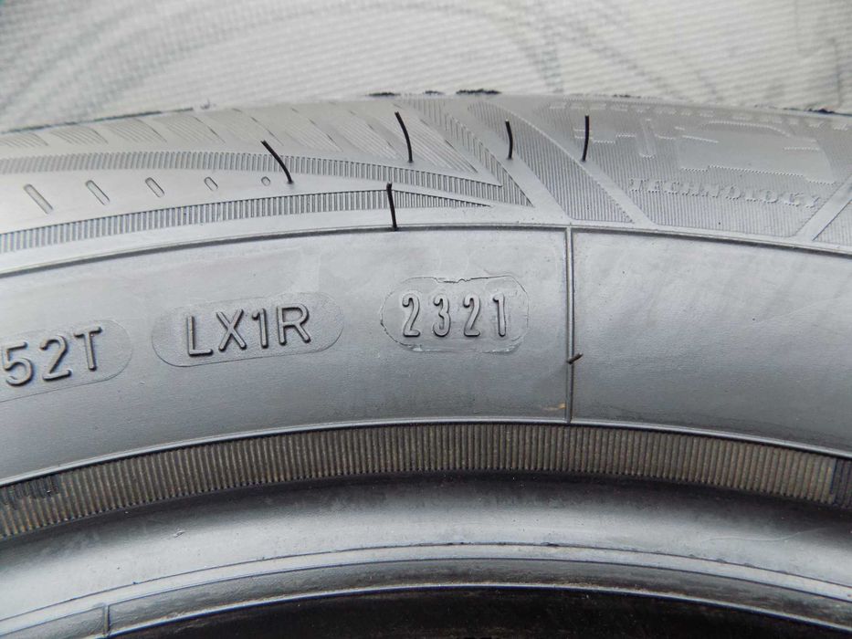 4 x opona wielosezonowa 255/55r18 Goodyear Vector 4Seasons -2021r