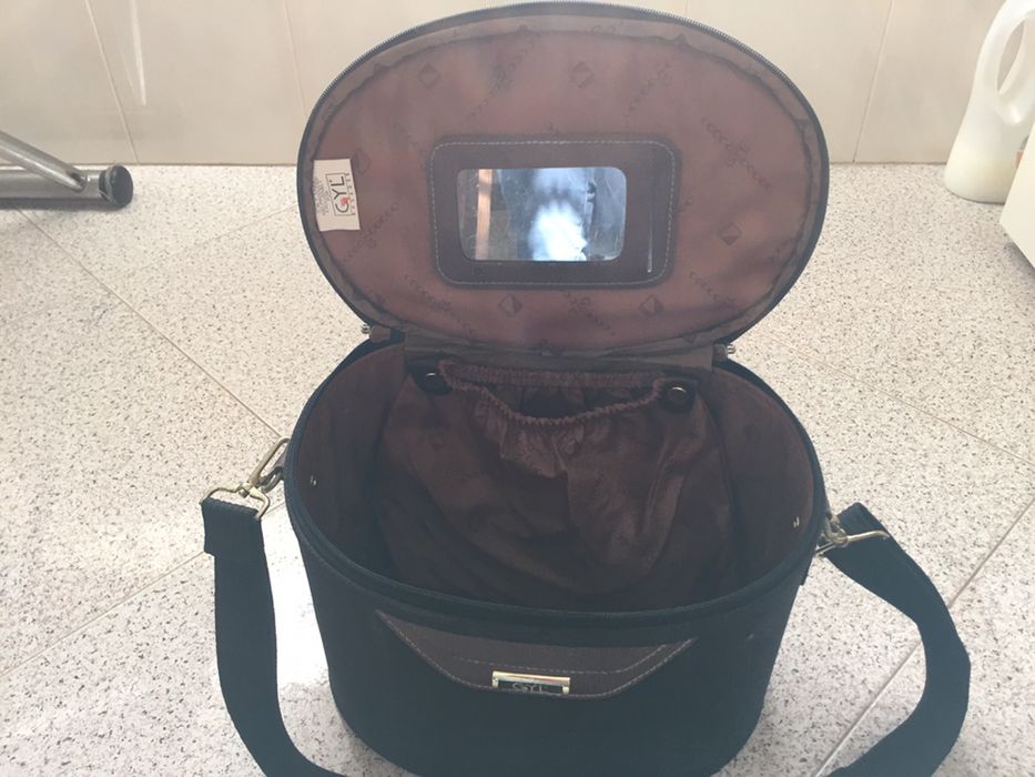 Necessaire de viagem