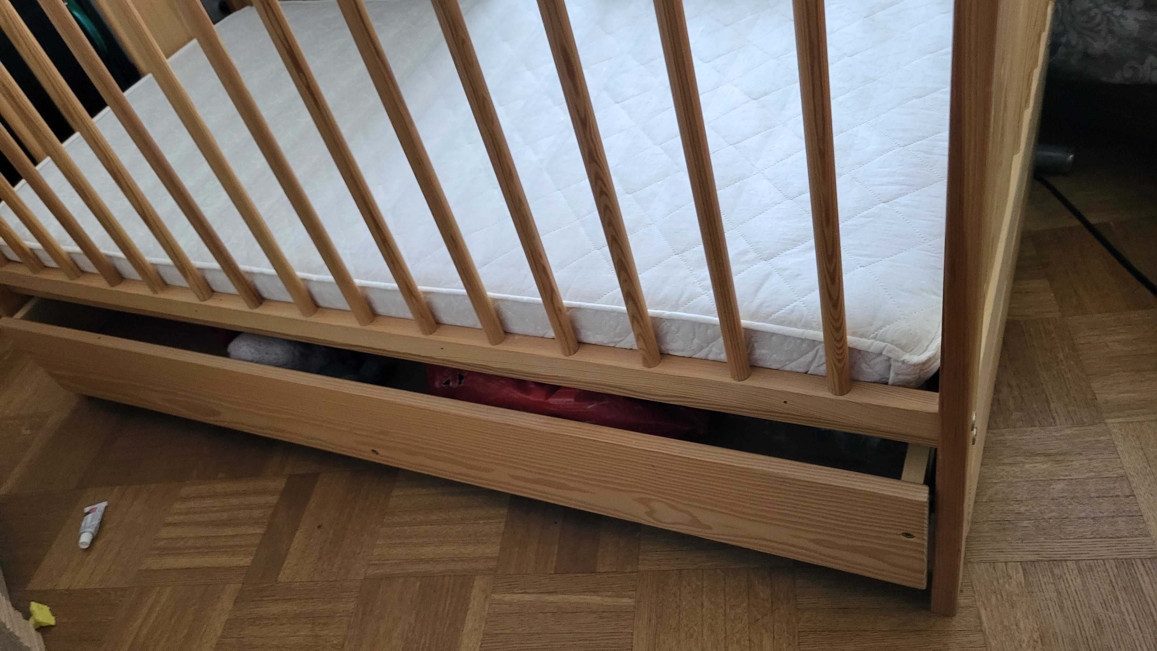 Łózeczko niemowlęce