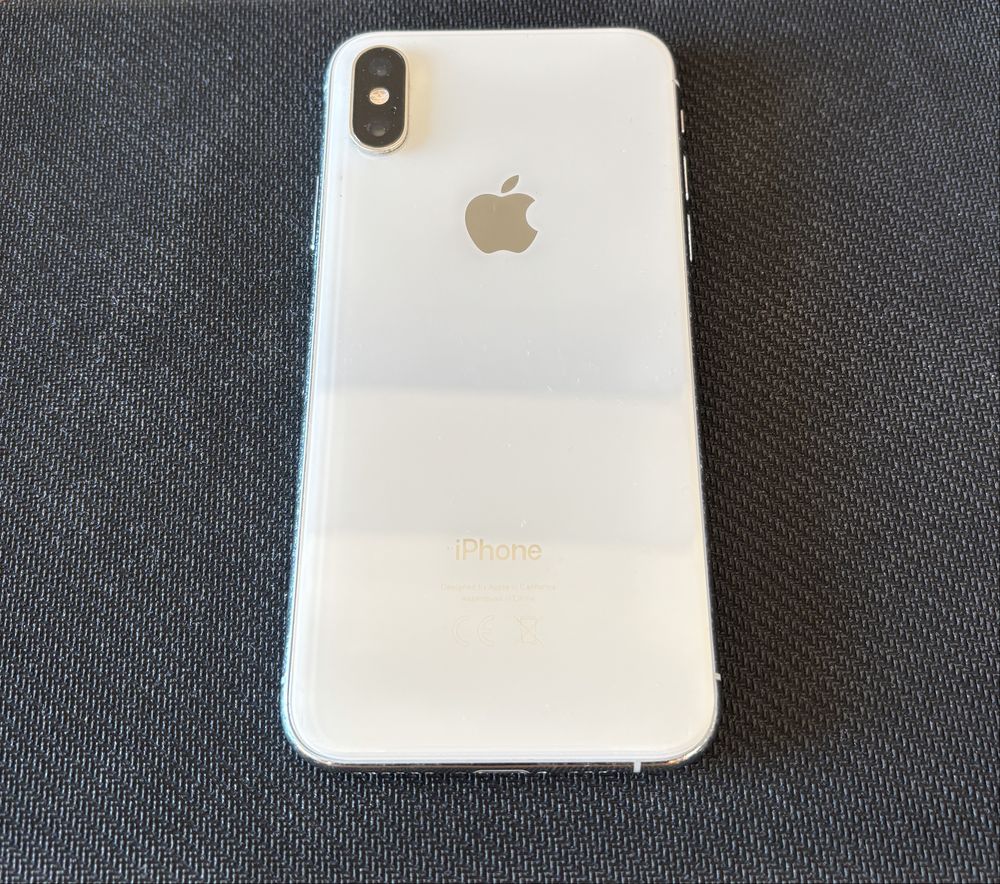 iPhone XS 64GB – Bom estado – Desbloqueado