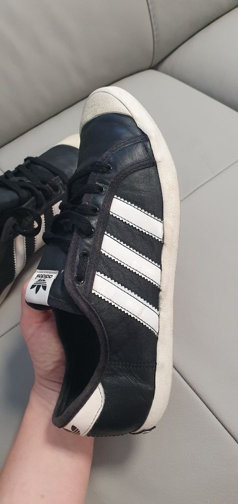 Trampki ze skory adidas 38/39