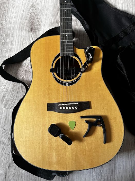 Gitara OKAZJA flycat standart c100 nt ZESTAW