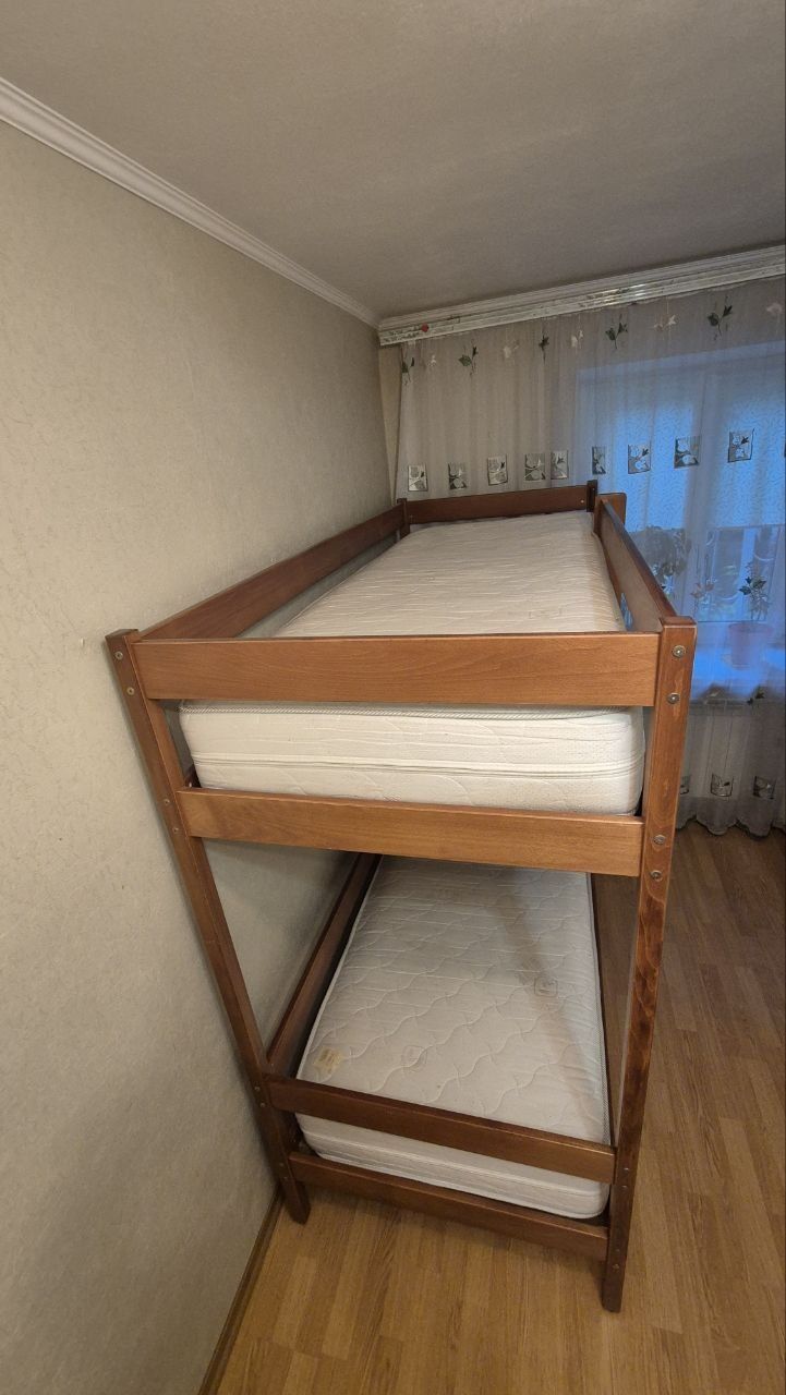 Двухэтажная кровать.  Двухъярусная кровать. Ліжко двохповерхове