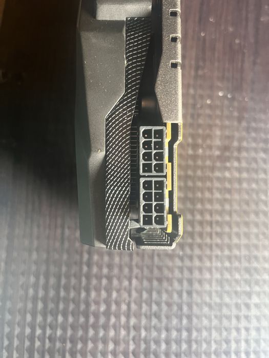 GTX 1070 8 gb | AeroCool 700w