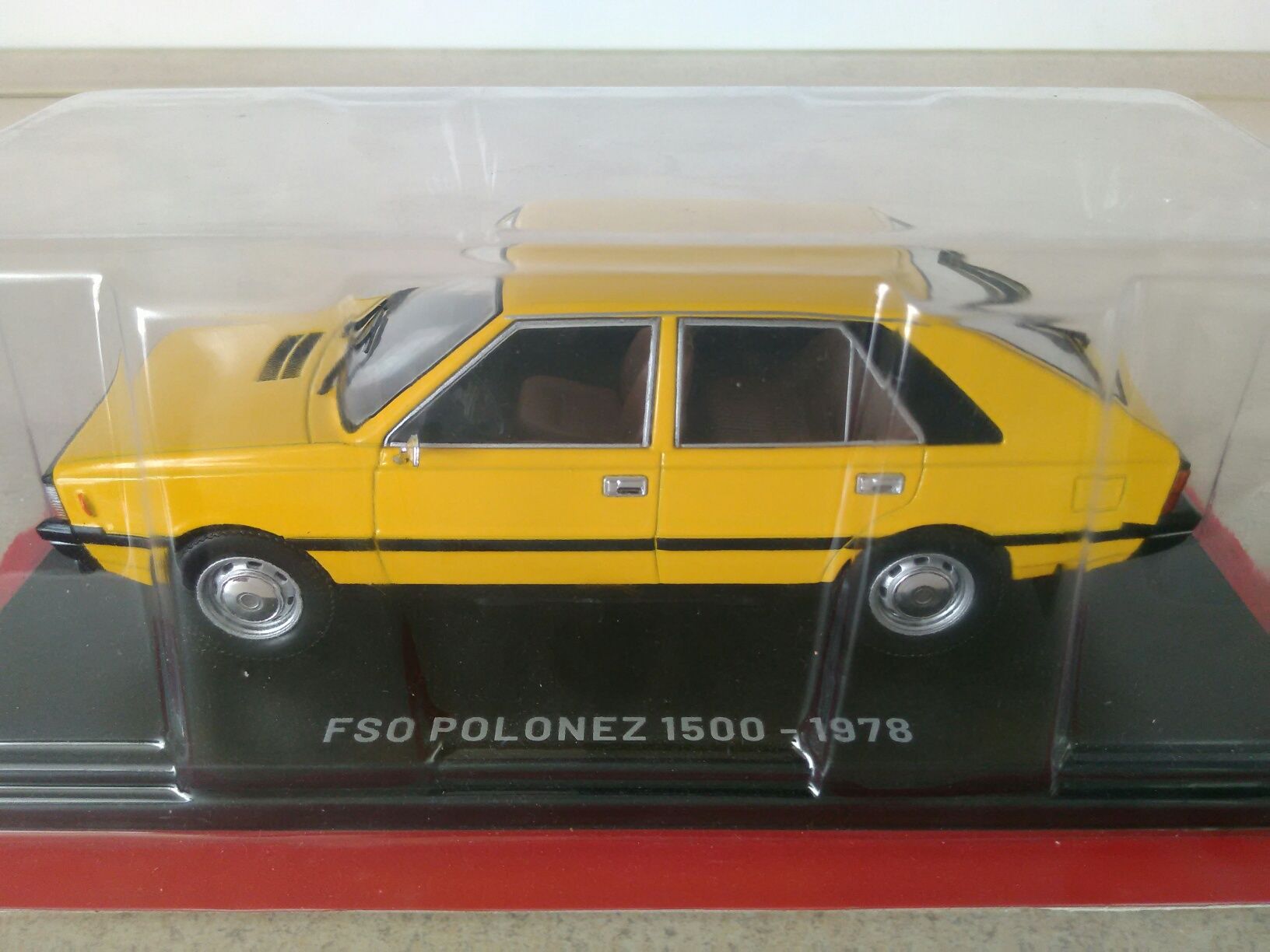 FSO POLONEZ 1500 model 1978 nowy 1:24 Polmozbyt 1/24 Pewex zabawka PRL