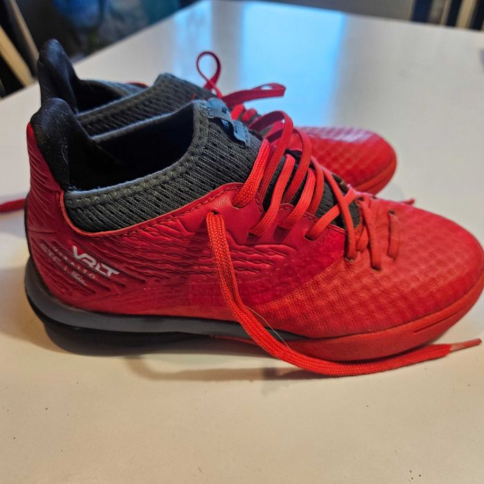 Buty sportowe dziecięce rozmiar 33