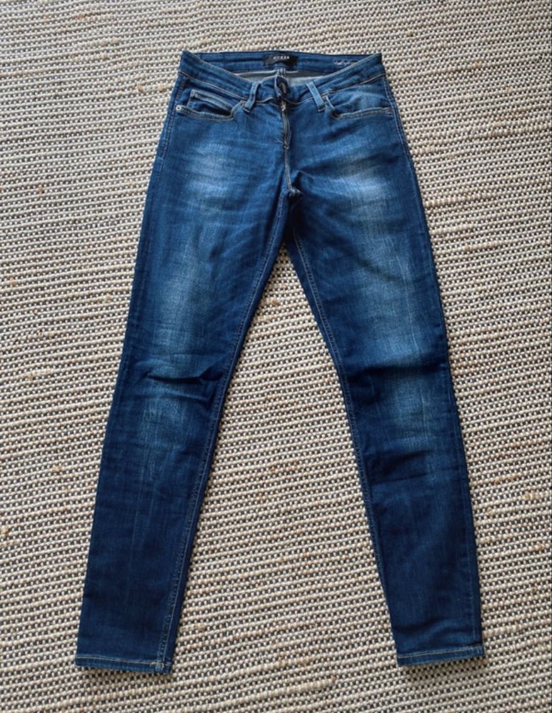 Calcas de ganga Guess
