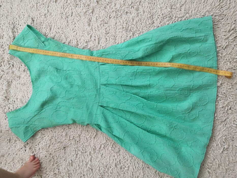 Сукні міні літні приталені, не мнуться