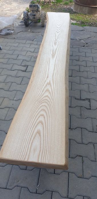 Стіл з дерева ясінь, з лавочками