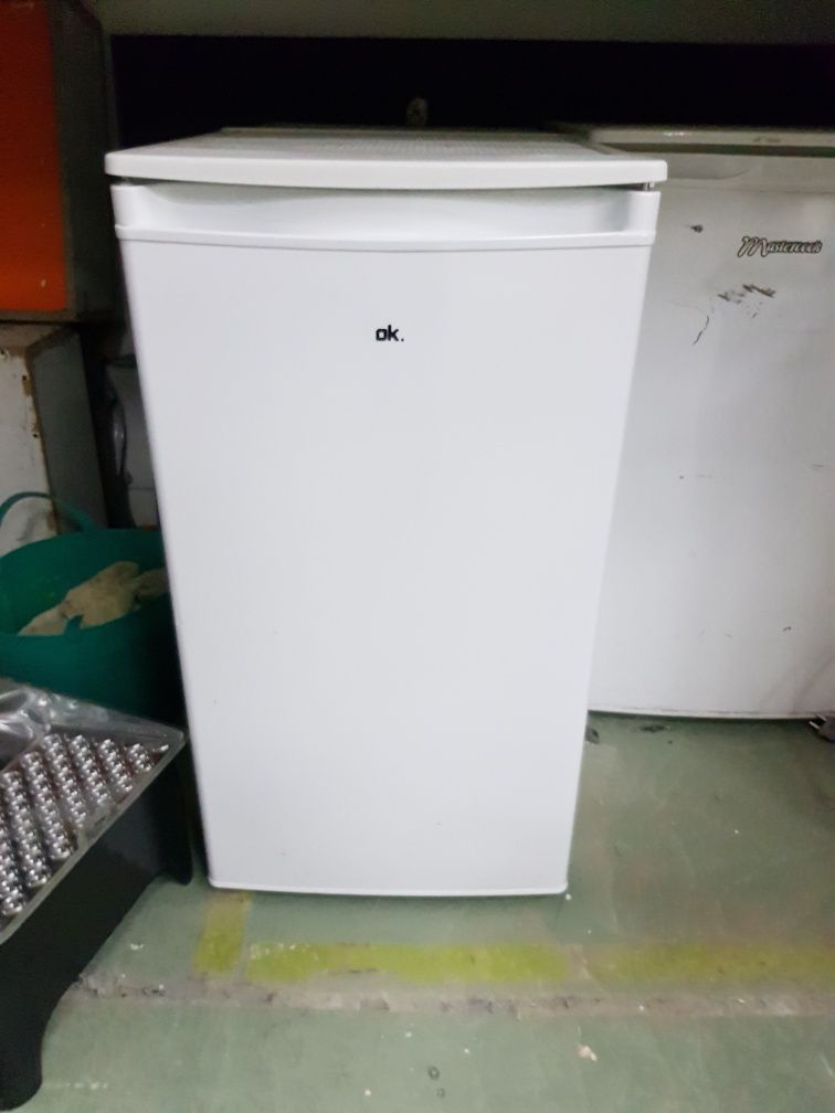 Lodówki 80ltr bez zamrażarek w różnym stanie i cenach