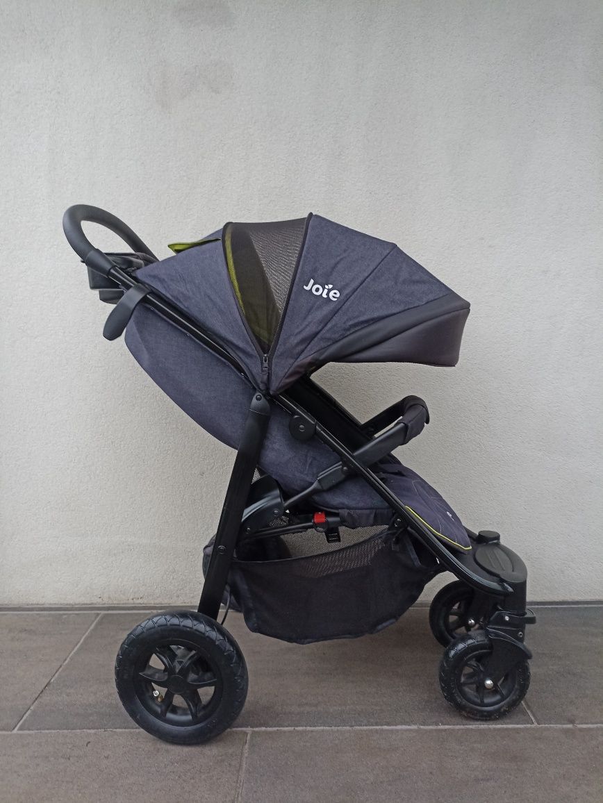 Wózek spacerowy joie litetrax 4 air