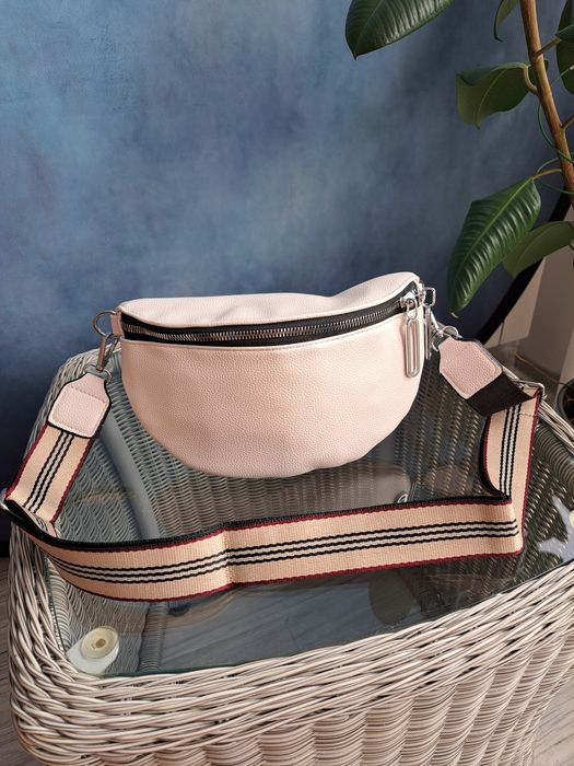 Damska torba typu Crossbody Nerka N1