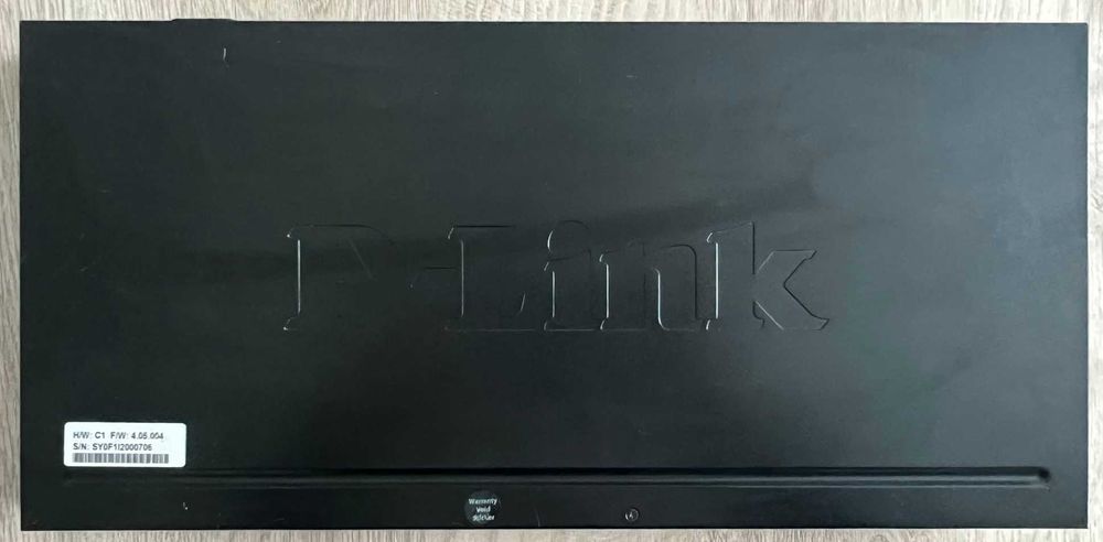 Комутатор Dlink DES-3200-28