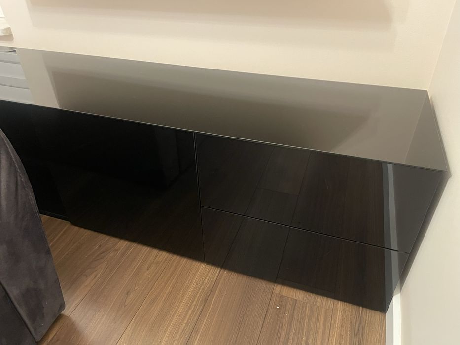 Szafka komoda elegancka czarne szkło