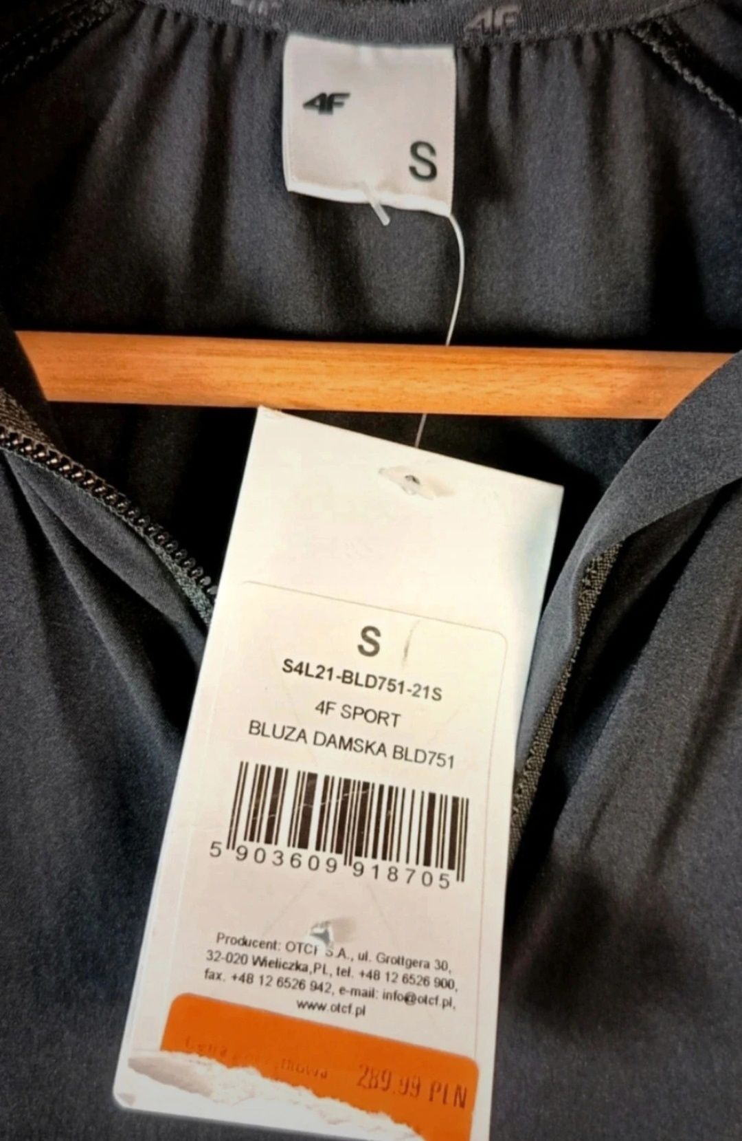 Bluza 4F czarna damska nowa z metką S szerokość 47 cm długość 61 cm rę
