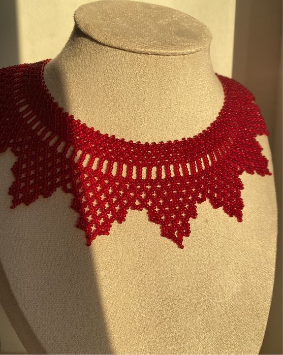 Червона однотонна силянка