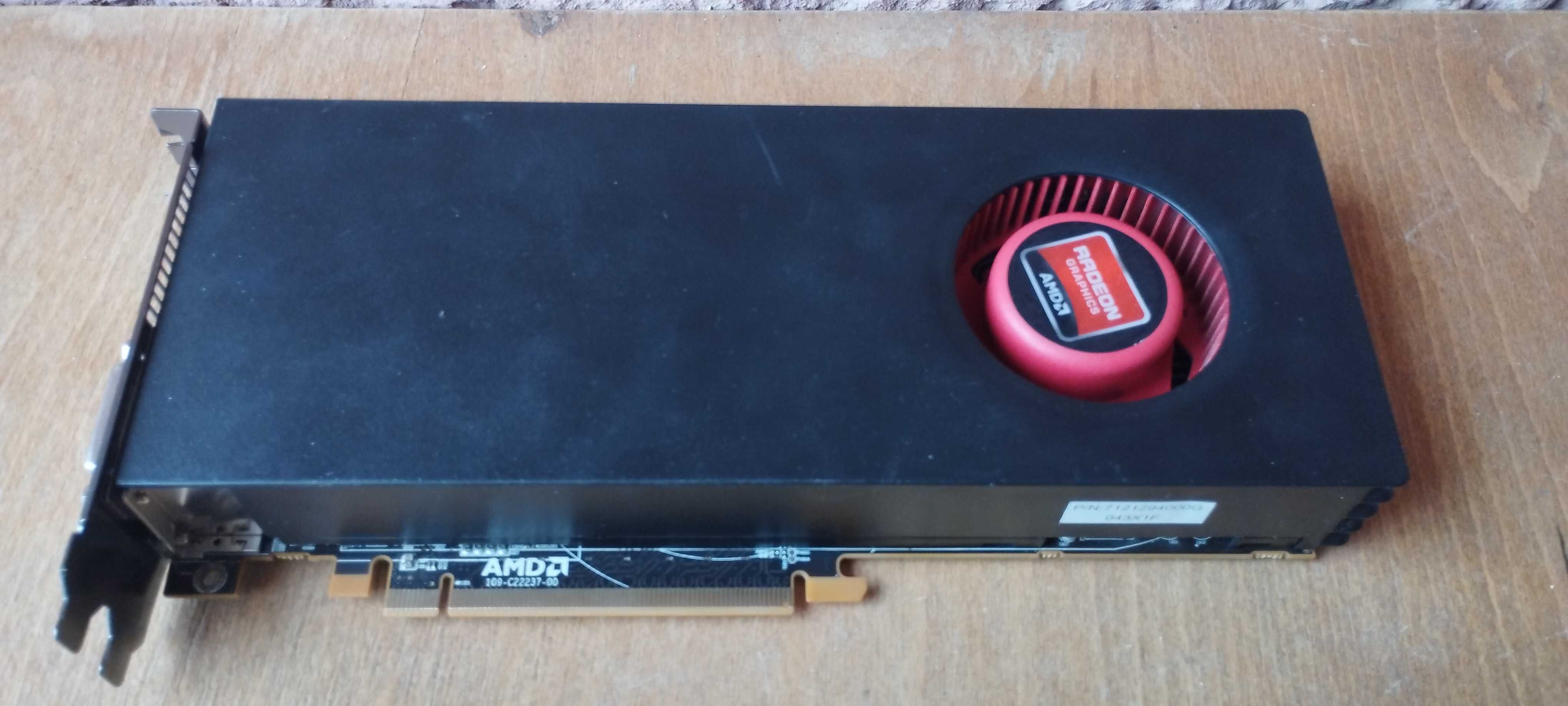 Відеокарта AMD RAdeon HD6870 1GB