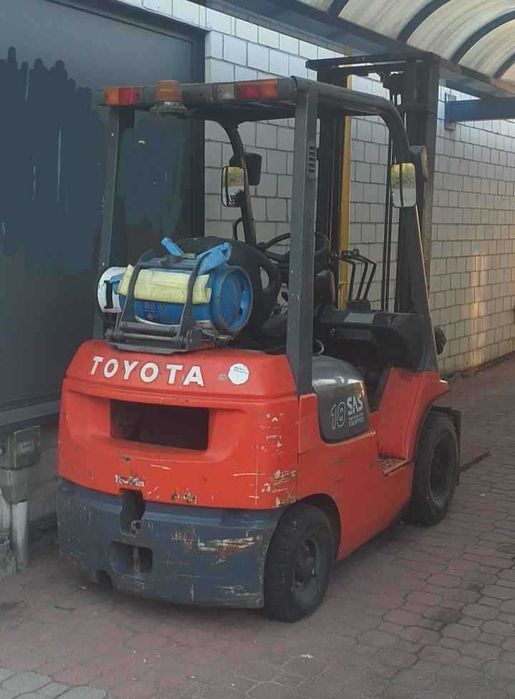wózek widłowy Toyota LPG sprawny
