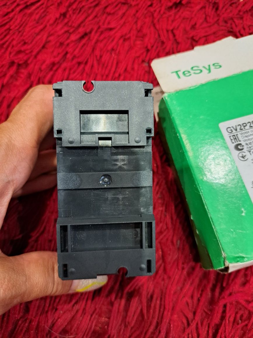 Автоматичний вимикач двигуна, TeSys GV2,3P,13-18A,термомагнітний,гвинт