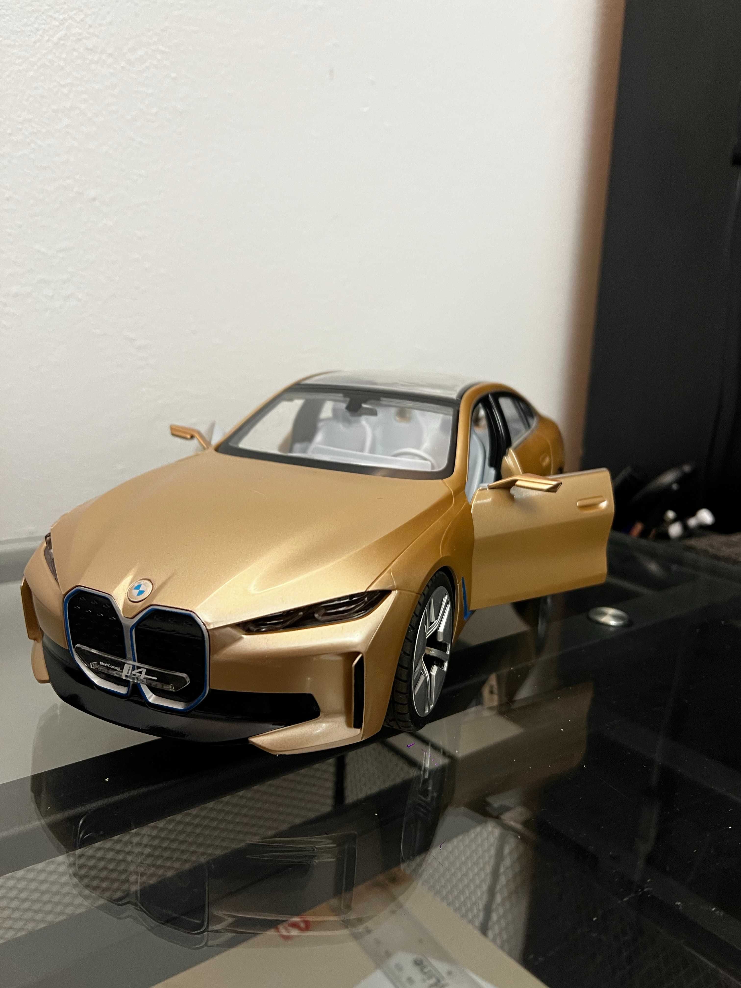 Samochód zdalnie sterowany BMW i4 concept RC