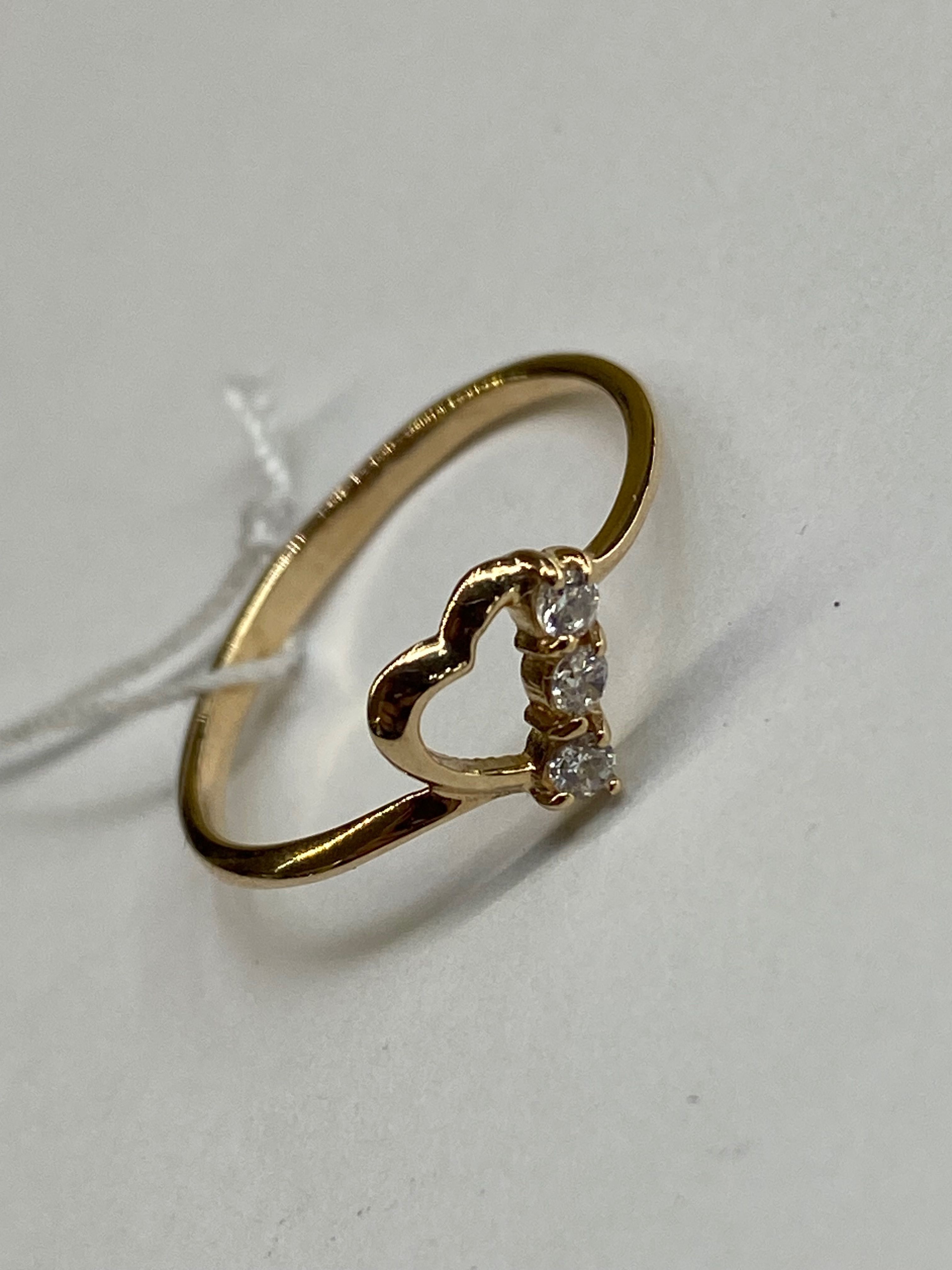 Золотое кольцо 585 0,90 г 16 размер