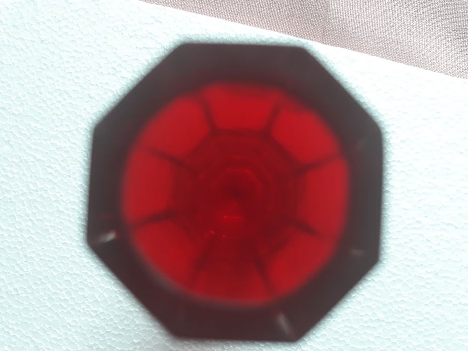 Wazon Murano Sommerso, szkło rubinowe