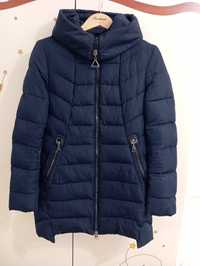 Зимова куртка жіноча розмір S