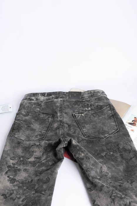 GUESS ОРИГІНАЛ. Нові жіночі джинси скінні сірі чорні 24 XS