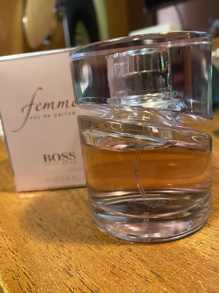 Hugo Boss Femme Парфумована вода