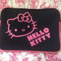 Etui na laptop hello kitty