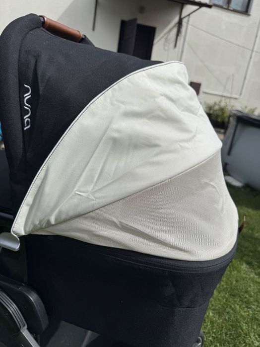 Wózek Nuna MIXX next i fotelik z bazą Nuna PIpa