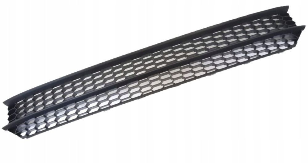 Решетка бампера Volkswagen B7 11-14 ( 561853677 9B9 )