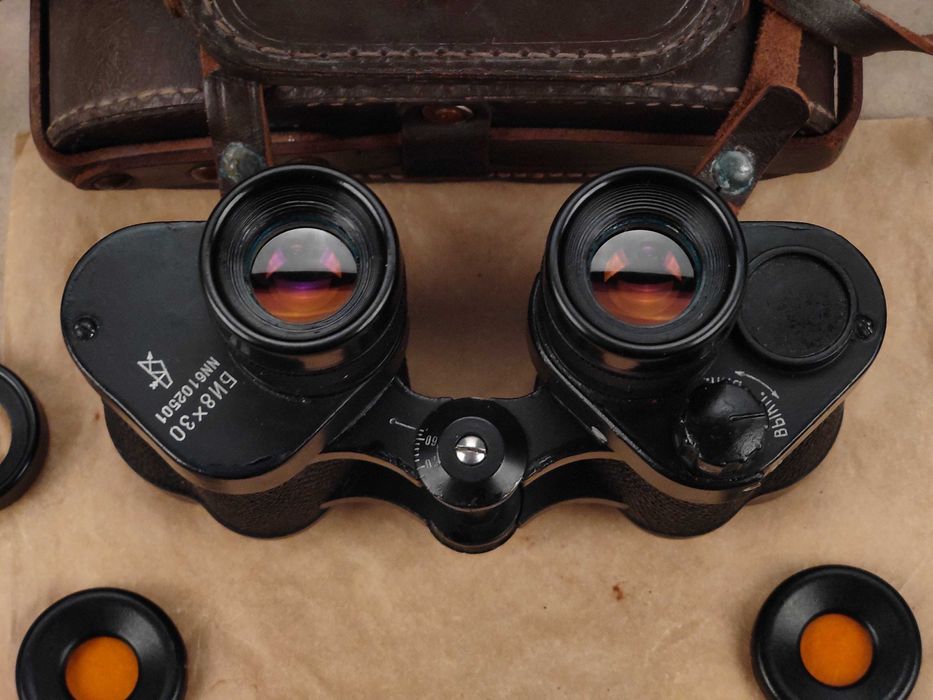 Бинокль БИ 8х30 (КОМЗ) (1970х) (ИНФК) (Полный Комплект) (Сетка) СССР