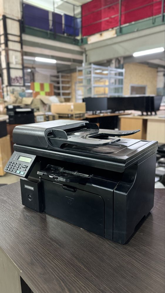 МФУ HP LaserJet MI212nf MFP