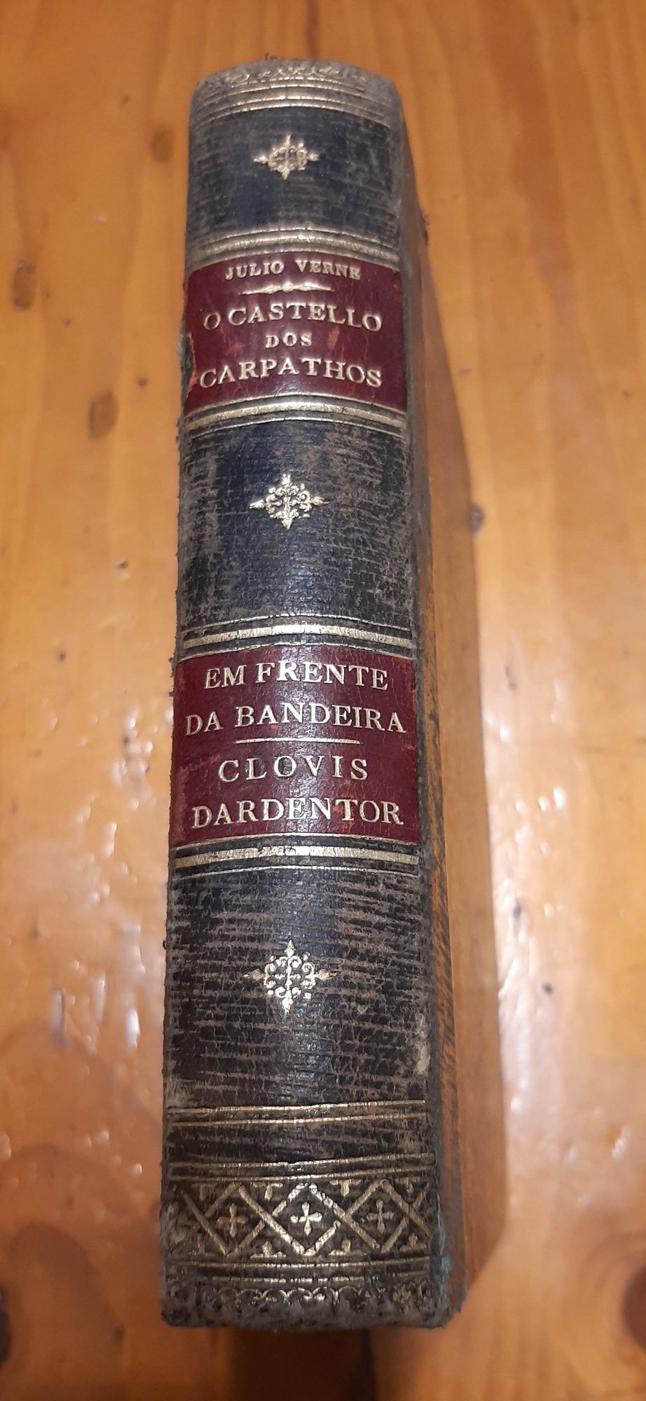 Antigo Livro de Júlio Verne Ano 1894
