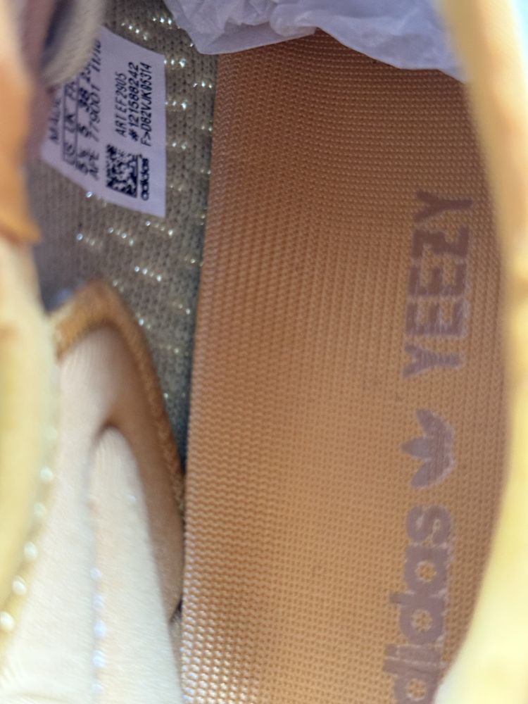 Adidas yeezy sneakersy beżowo-oliwkowe