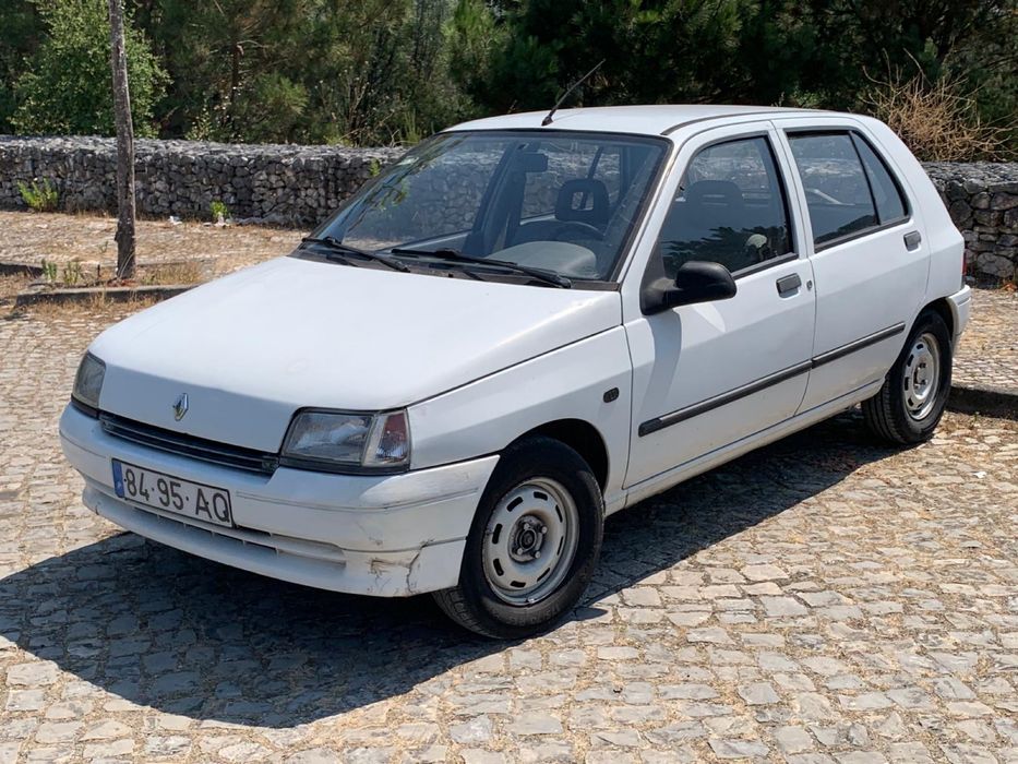 Renault Clio 1.1 1992 4 Portas - Bom Estado, Inspeção em Dia
