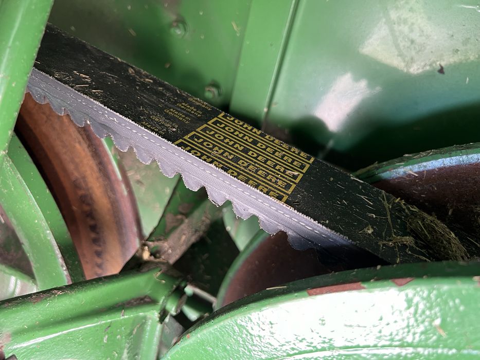 Комбайн JOHN DEERE 1052| Джон дір| 1700м/г| 3.05 жатка| Ідеальний стан