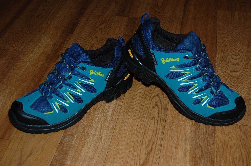 ботинки на мембране 40,5-41р Merrell Sketchers Meindl Goretex Brutting