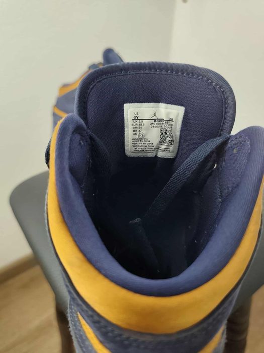 Хайтопи осінні Nike орегінал замшеві