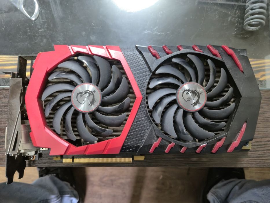 Продам відеокарту MSI GeForce GTX 1080 Gaming