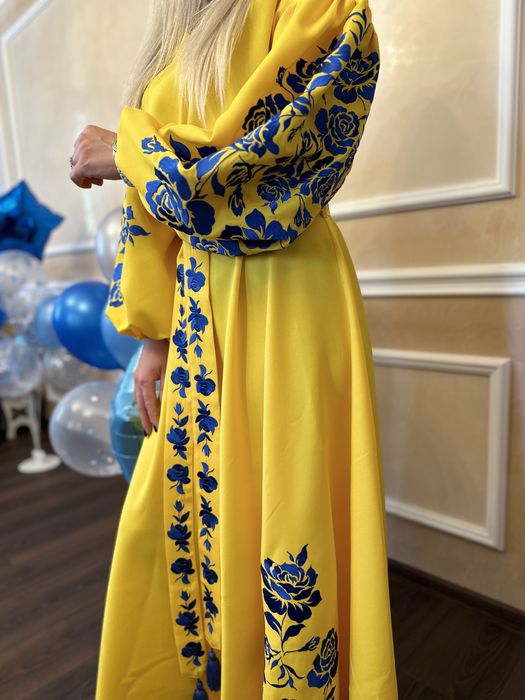 Вишита сукня жіноча вишиванка жіноча