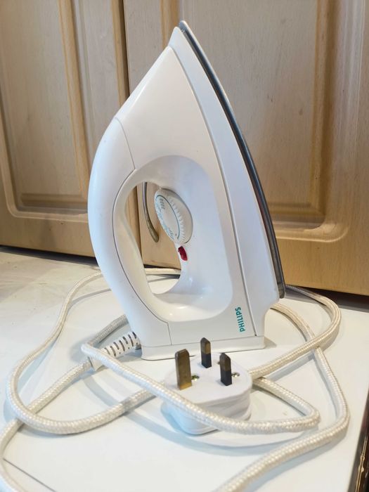 Праски Philips і Micromark MM9746, Італія (з парою,7 режимів), робочі