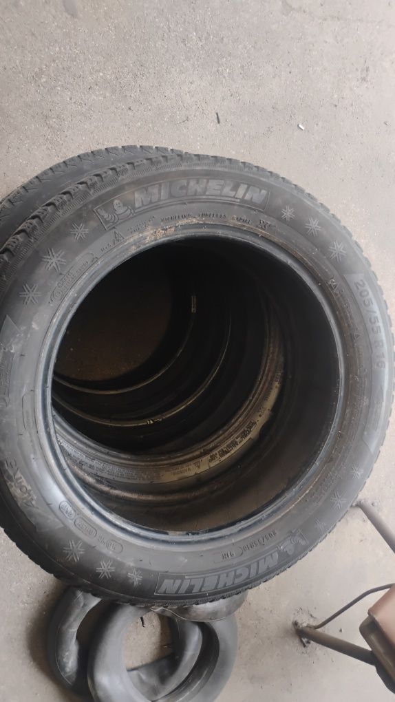Opony zimowe r 16