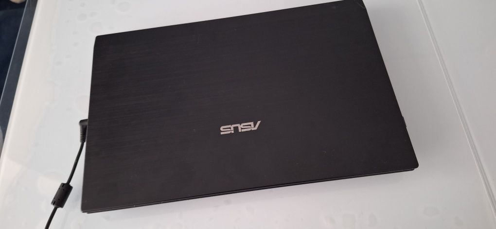 Ноутбук Asus P53E