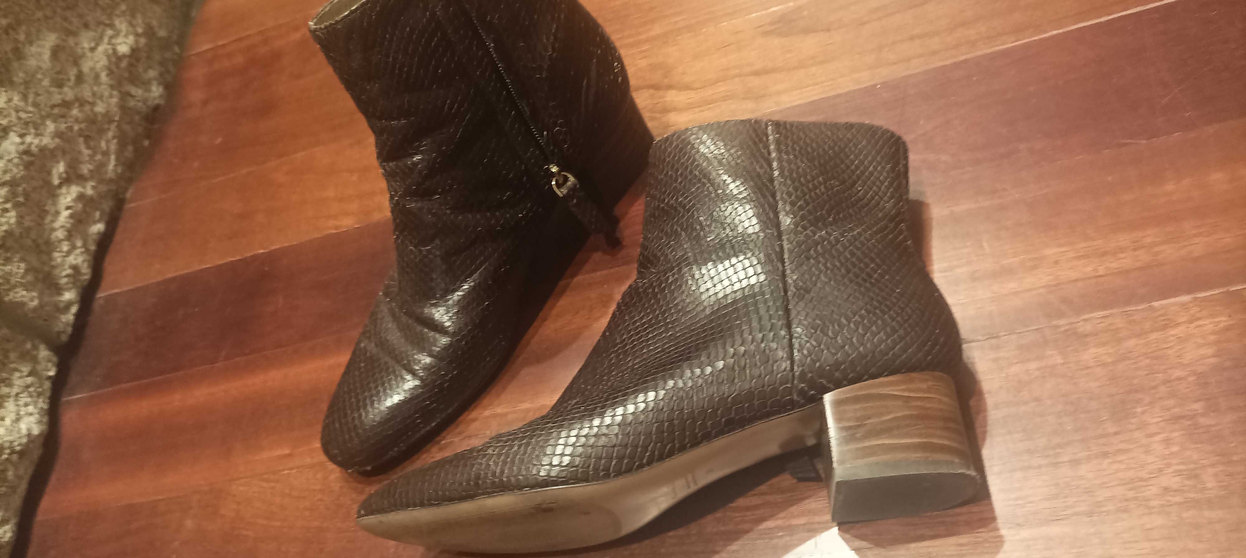 Botins castanhos Massimo Dutti