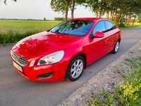 Volvo S60 1,6 T4 automat 180 KM